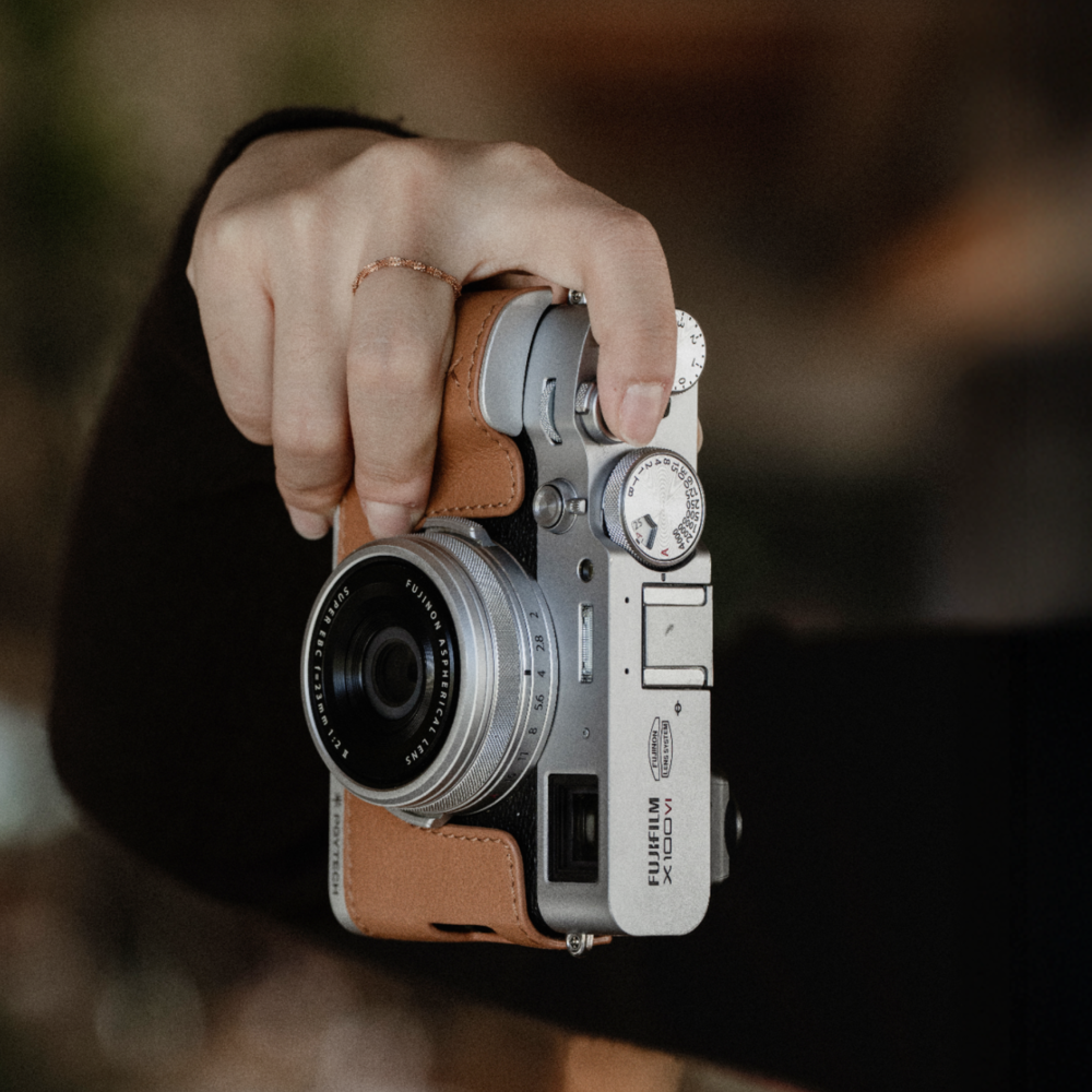 Leather Camera Case (For FujiFilm)