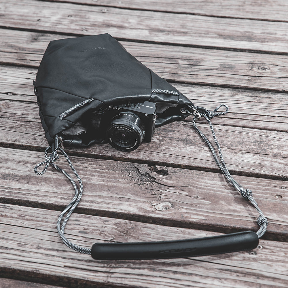 onego drawstring camera bag mid night option