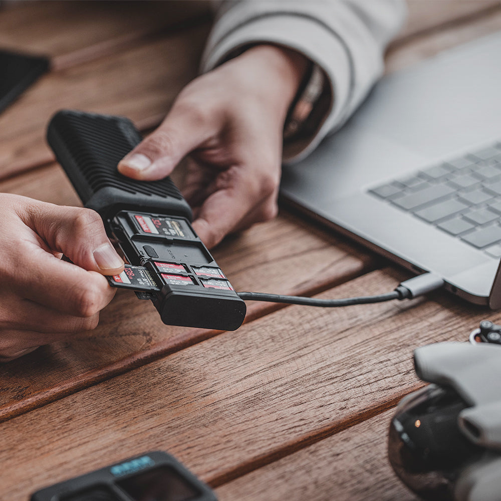 CreateMate High-speed Card Reader Case