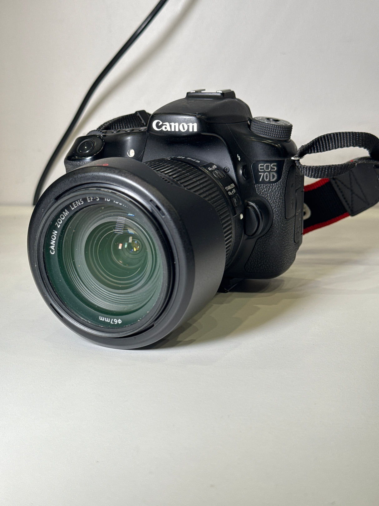 (USED) Canon EOS 70D with 18-135mm F3.5-5.6 IS STM Lens