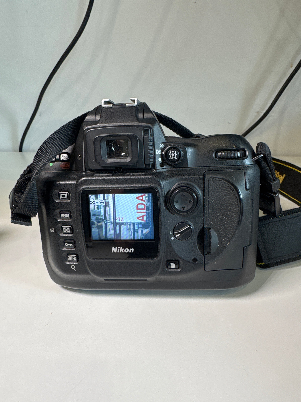 Used Nikon D100 DSLR with 80-200mm f/4.5-5.6 D Lens