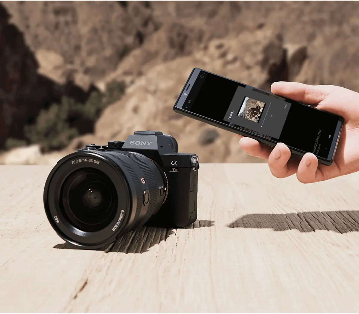 Sony A7R IV - Full-frame Interchangeable Lens Camera 61MP, 10FPS, 4K/30p