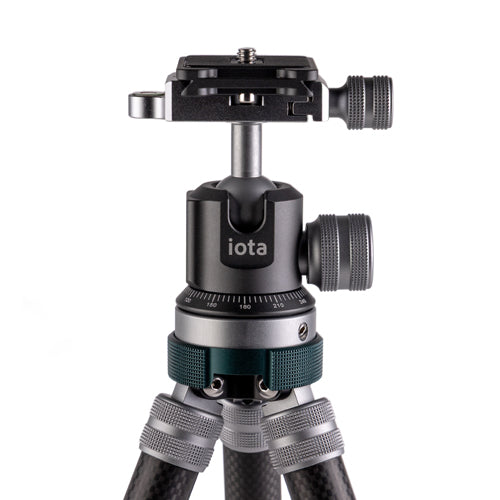 ProMaster iota 422 Ultralightweight Tripod Kit - Carbon Fiber - Image 5