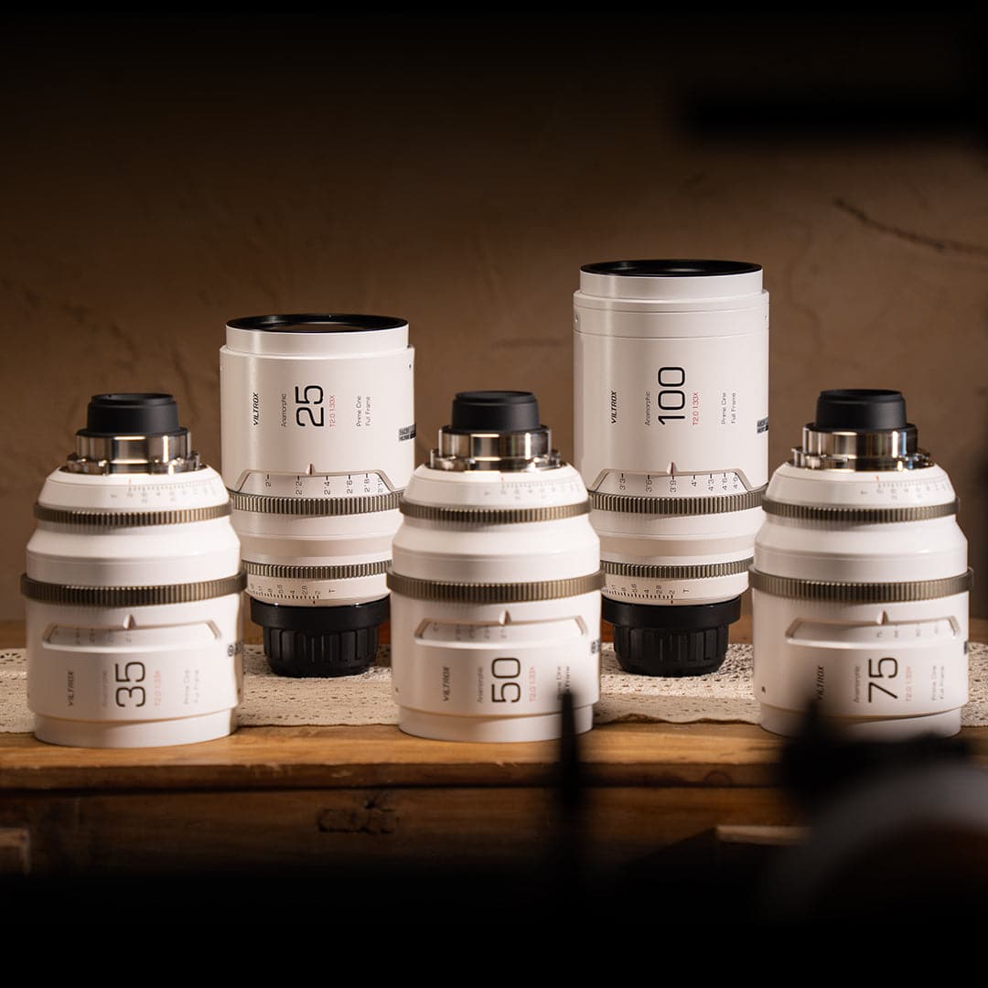 Viltrox EPIC 25mm/100mm T2.0 1.33X PL Full-Frame Anamorphic Cine Lens
