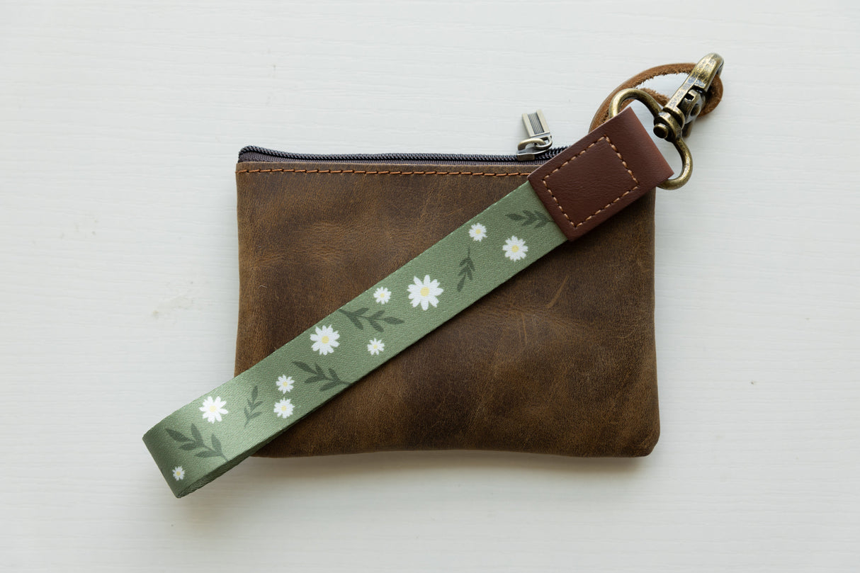 Daisy Wristlet Keychain