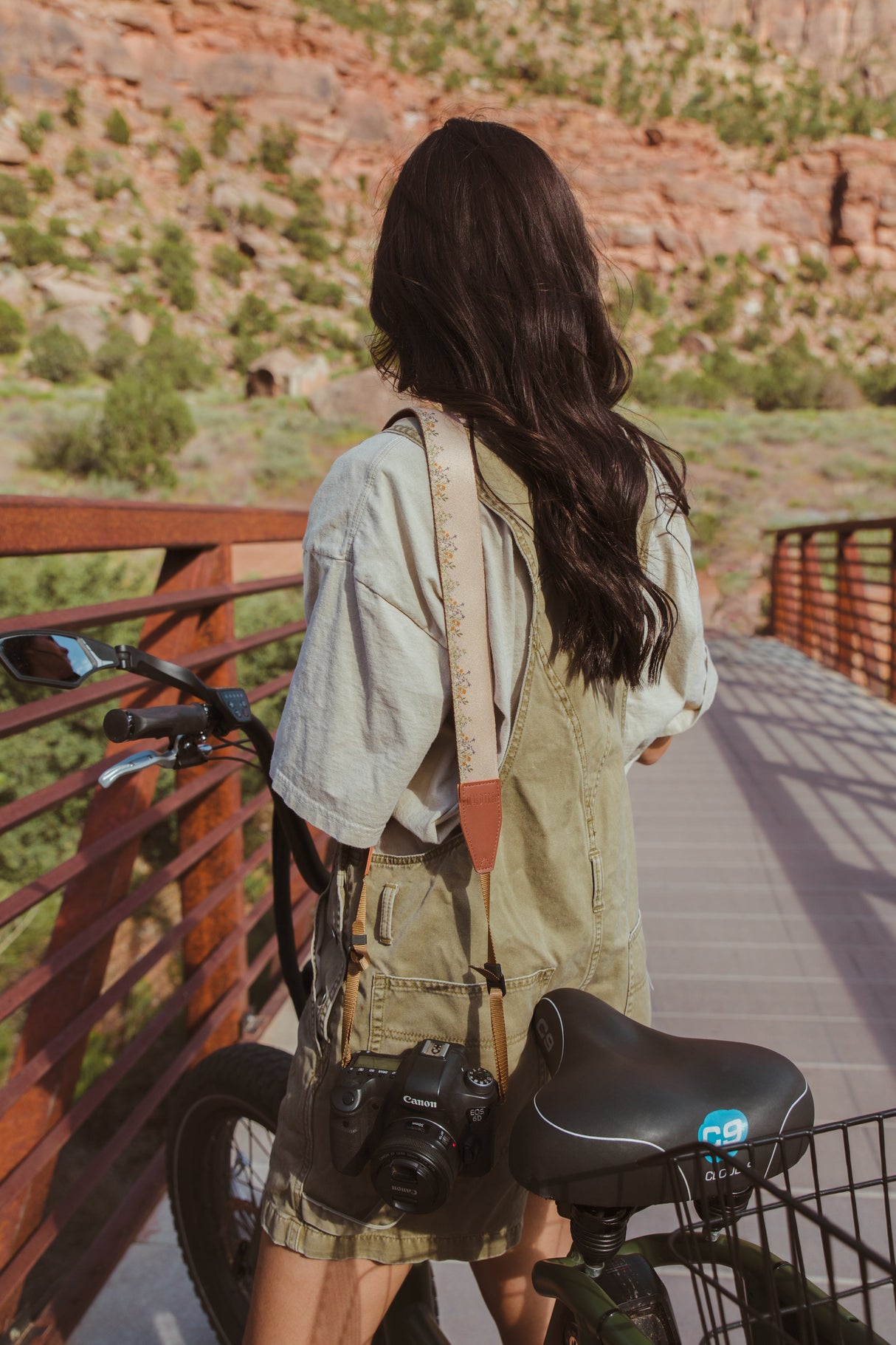 Flower Field Tan Camera Strap