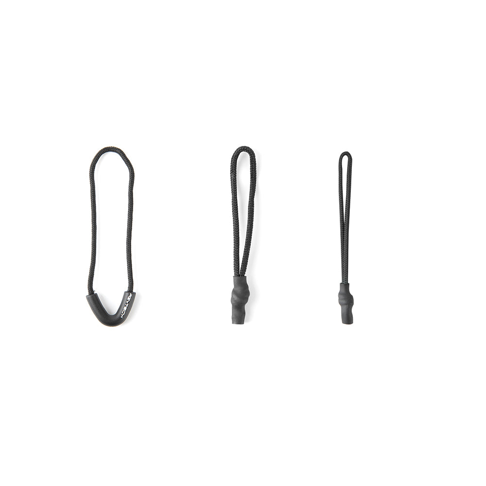 OneMo backpack zipper pull tab