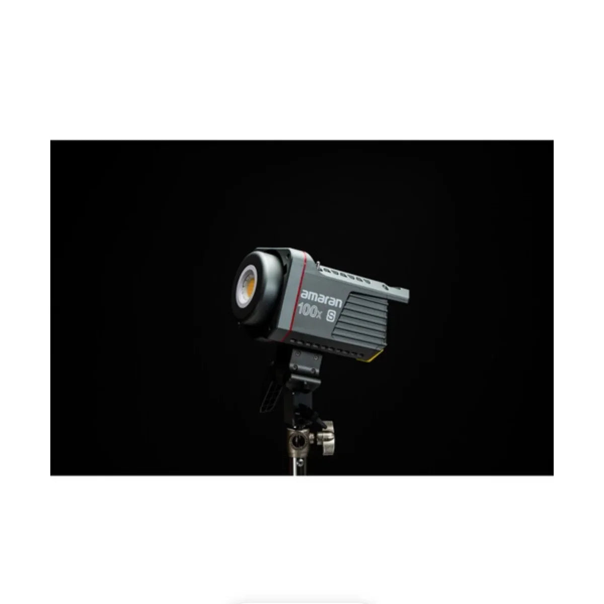 amaran COB 100x S Bi-Color LED Monolight