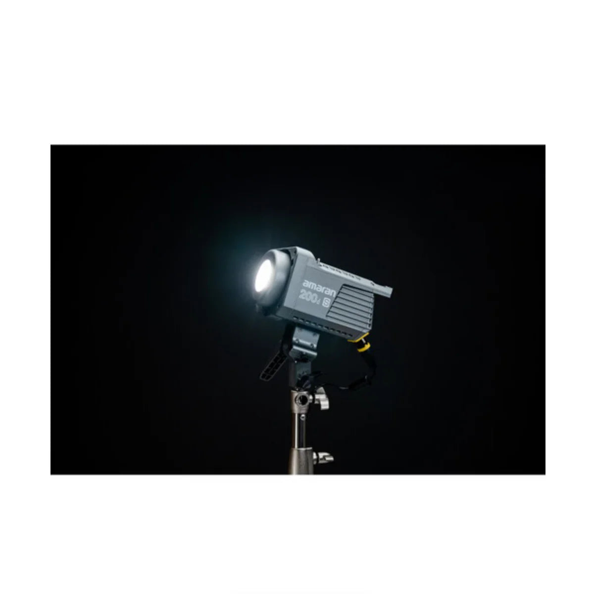 amaran COB 200d S Daylight LED Monolight