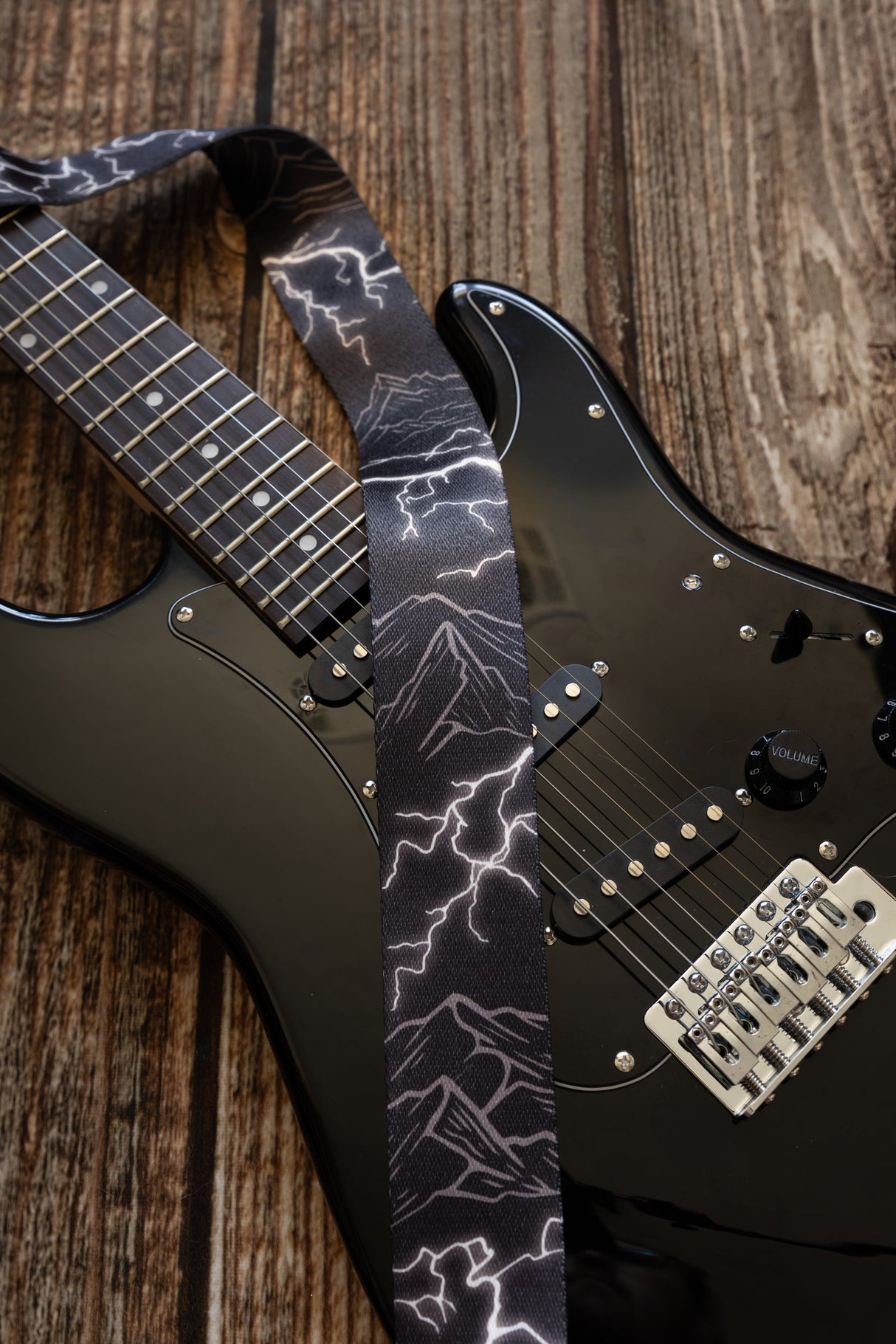 Thunder Mountain Guitar Strap