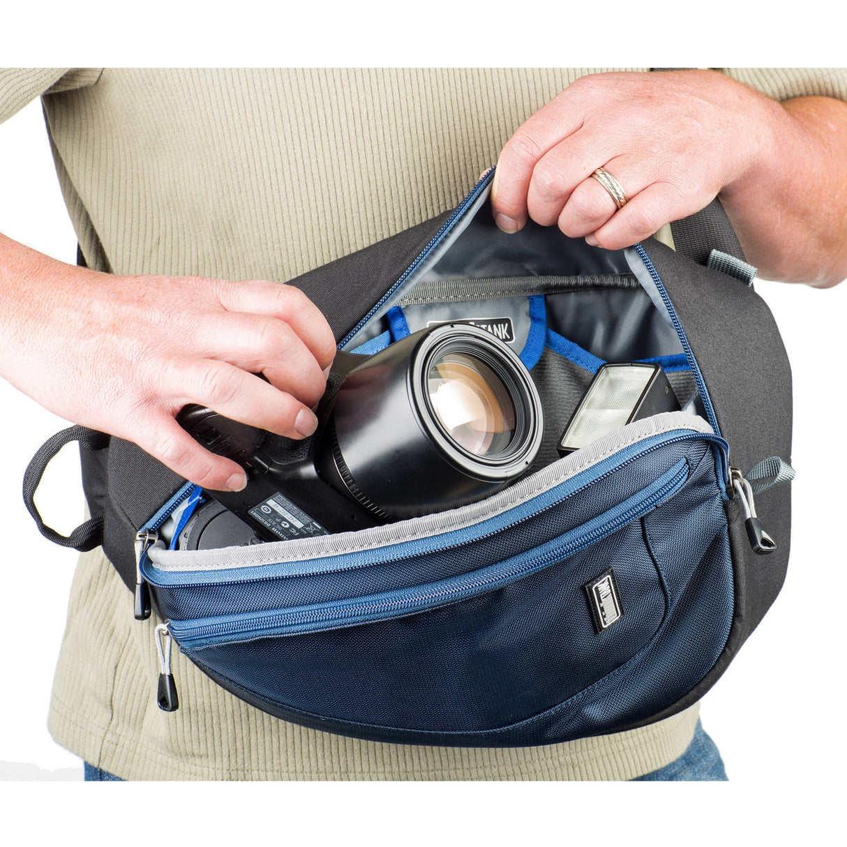 Think Tank Photo TurnStyle 10 V2.0 Sling Bag (Blue Indigo) - view 4