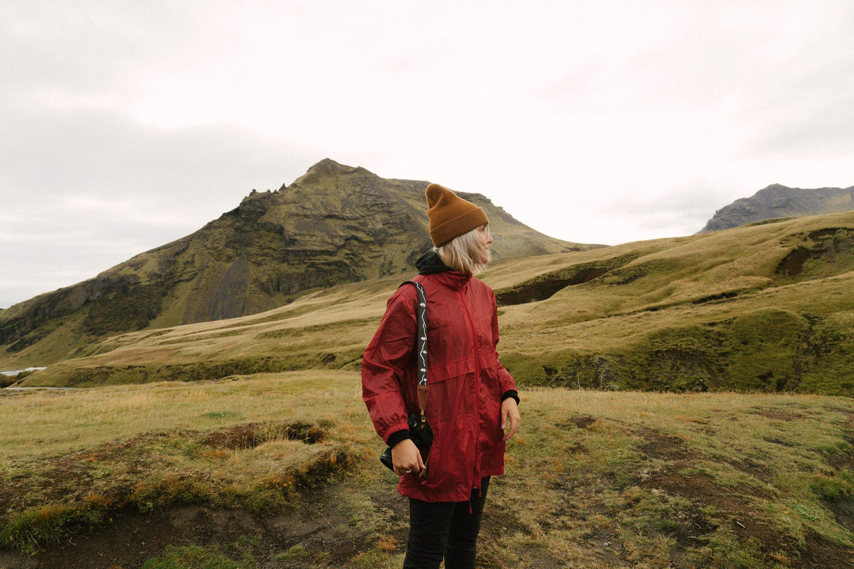 Simple Mountain Design Camera Strap