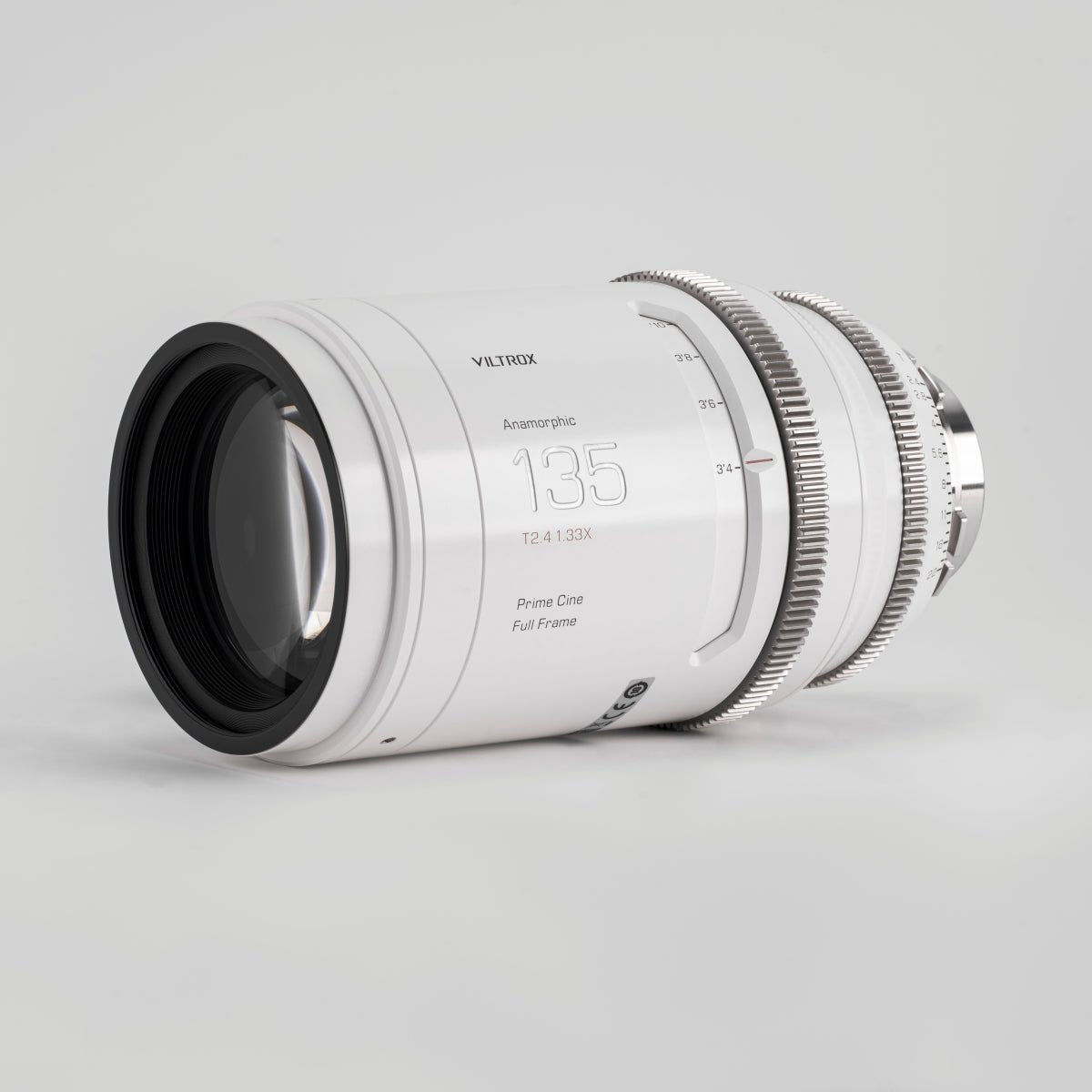 Viltrox EPIC 135mm T2.4 1.33X PL Full-Frame Anamorphic Cine Lens