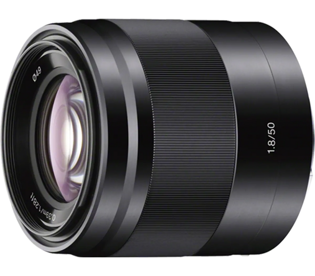 Sony E 50 mm F1.8 OSS - Image 1