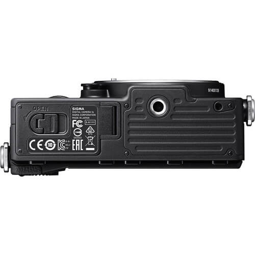 Sigma fp Mirrorless Digital Camera with 45mm f/2.8 Lens