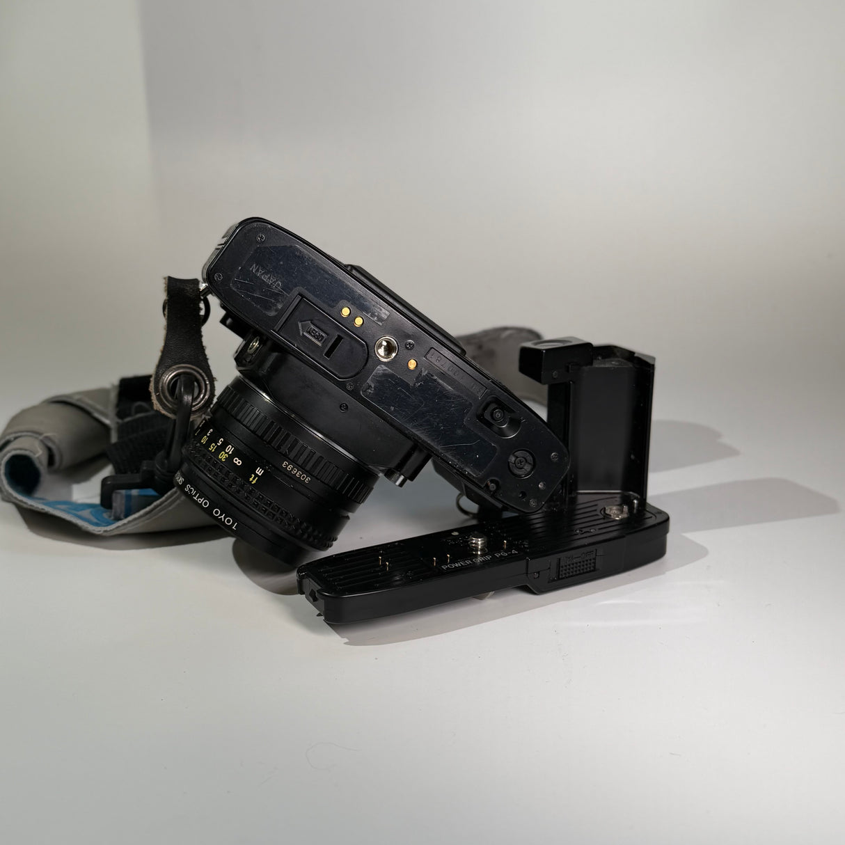 (USED) RICOH XR-P Multi-Program SLR Film Camera (with lens and power grip)