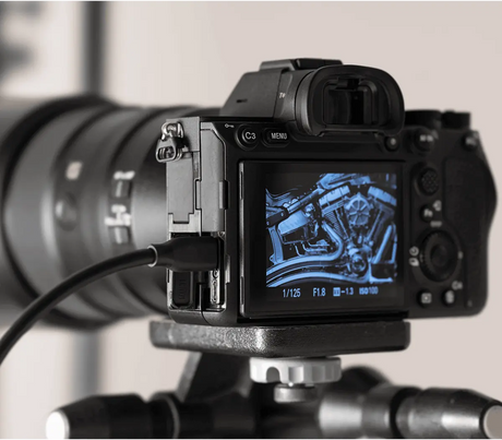 Sony Alpha 7R IV - Full-frame Interchangeable Lens Camera 61MP, 10FPS, 4K/30p - Image 2