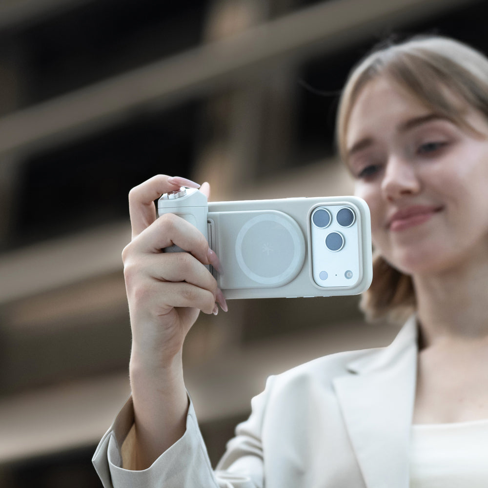 Magcam 2 phone grip