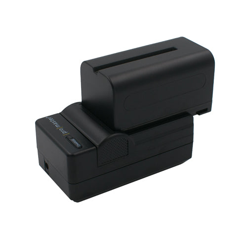 ProMaster Battery / Charger Kit for Sony NP-F770 - Image 1