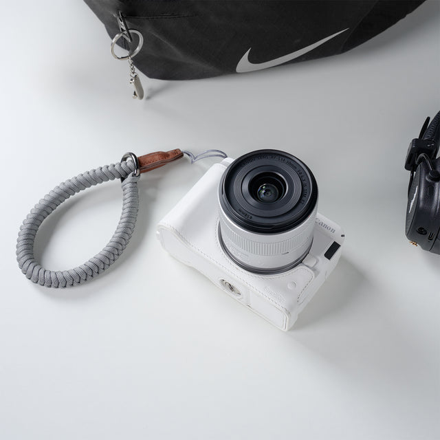 SmallRig Leather Half Case Kit for Canon EOS R50 V (White)