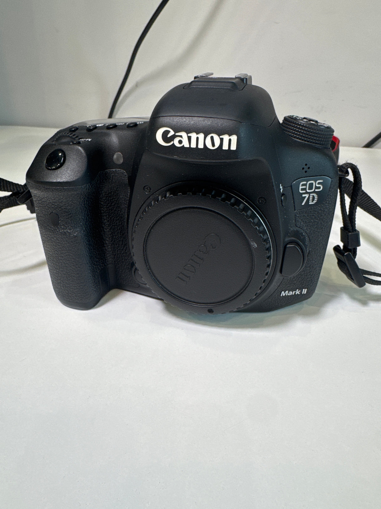 (USED) Canon EOS 7D Mark II Body Only