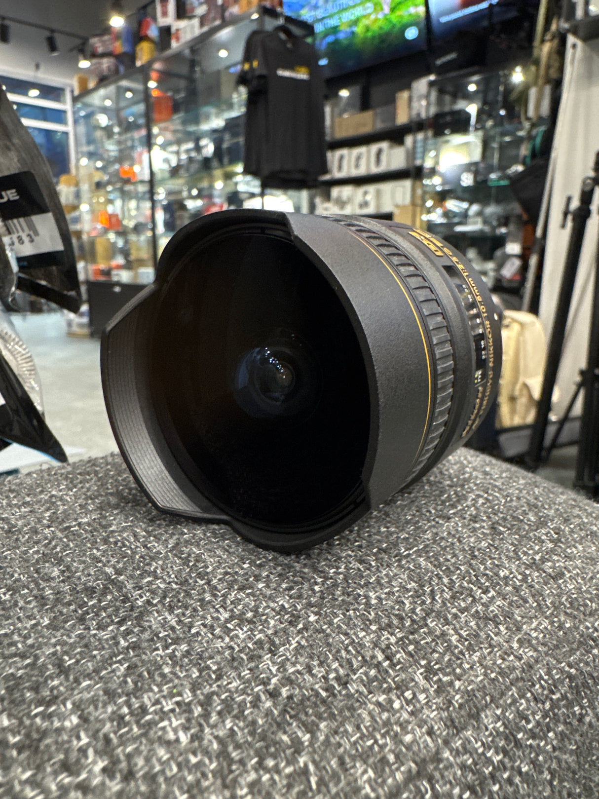 (USED) Nikon Nikkor 10.5mm F2.8 G ED Fisheye Lens