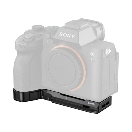 SmallRig Baseplate with AirTag Slot for Sony Alpha 7 V / 7R V / 7 IV