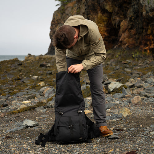 ProMaster  Jasper 2.0 Medium Rolltop Backpack (7.5 + 9 L Black) - Image 8
