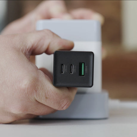 ProMaster GaN USB Charger 3-Port 65 Watt - Image 9