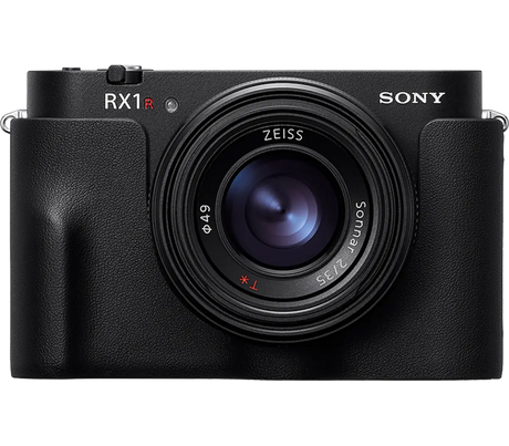Sony RX1R III Premium Compact Camera - Image 9