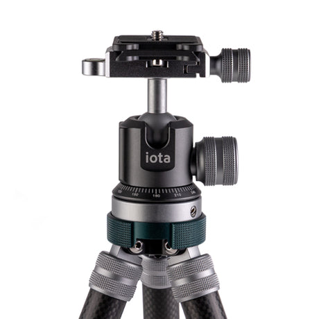 ProMaster iota 219 Ultralightweight Tabletop Tripod Kit - Carbon Fiber   - Image 6