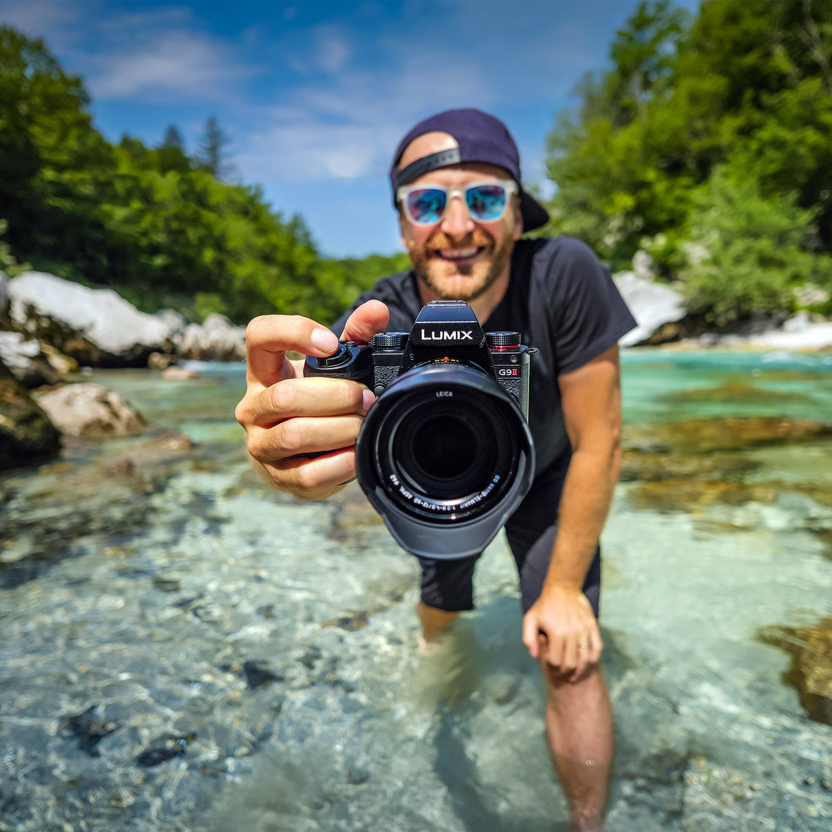 G9II Mirrorless Camera + 12-60mm F2.8-4.0 Lens