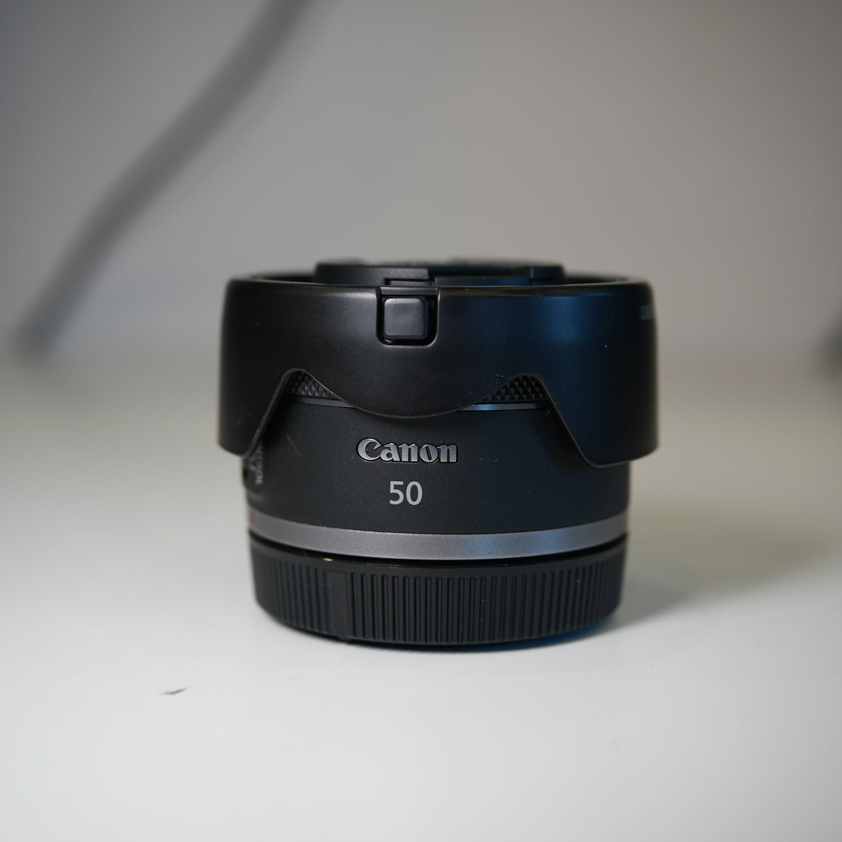 (USED) Canon EOS R100 Mirrorless Camera FULL KIT!