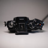 (USED) Olympus OM-D E-M10 Mirrorless Camera (Body Only)