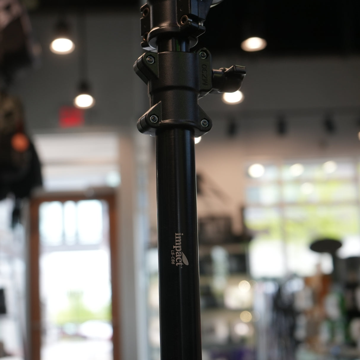 (USED) Impact LS-CB6 Boom Light Stand (no Boom Arm)