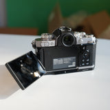 (USED) Nikon Z fc Mirrorless Camera w/ 16-50mm f/3.5-6.3 Z DX VR Lens