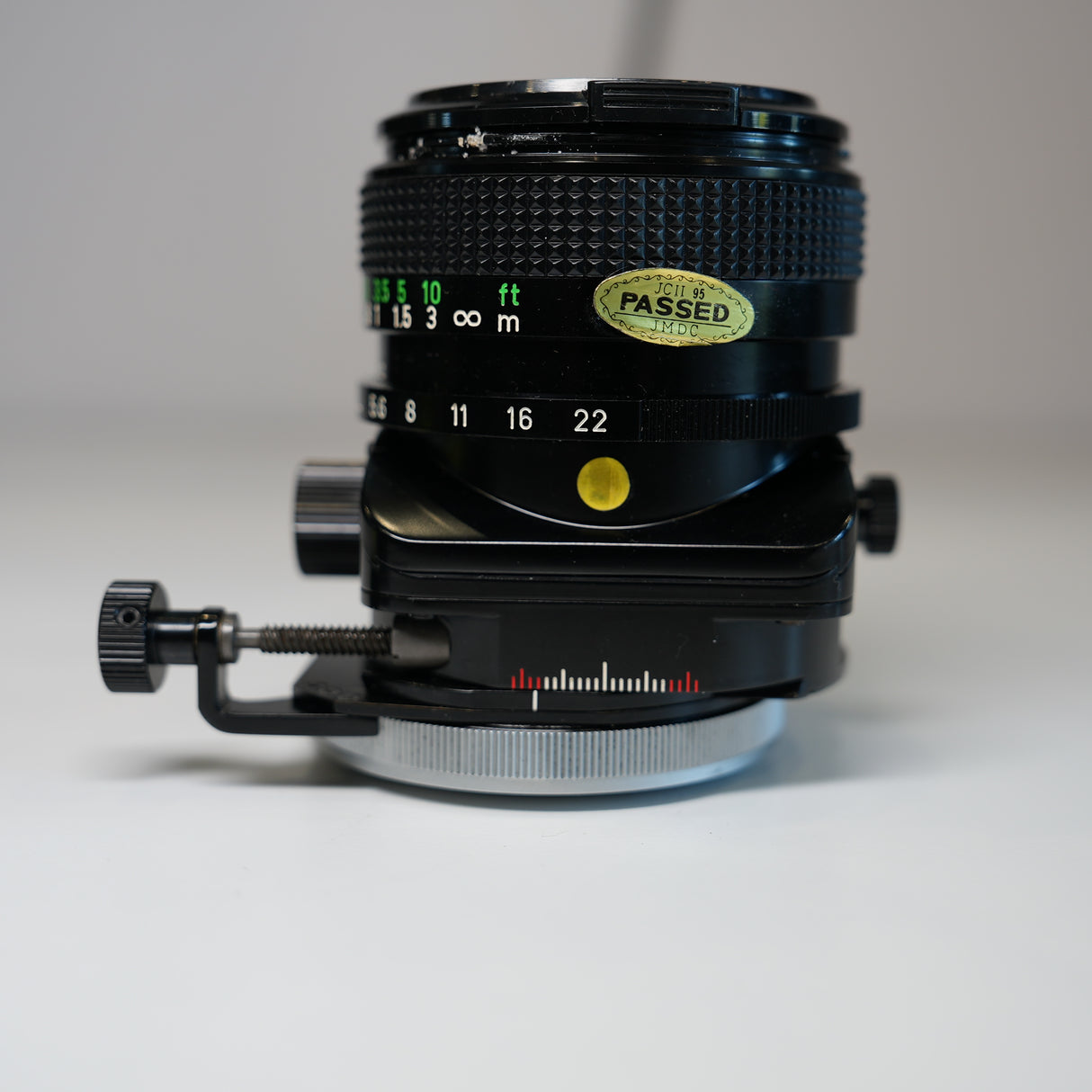 (USED) Canon TS 35mm f/2.8 SSC Tilt Shift Lens for Canon FD Mount