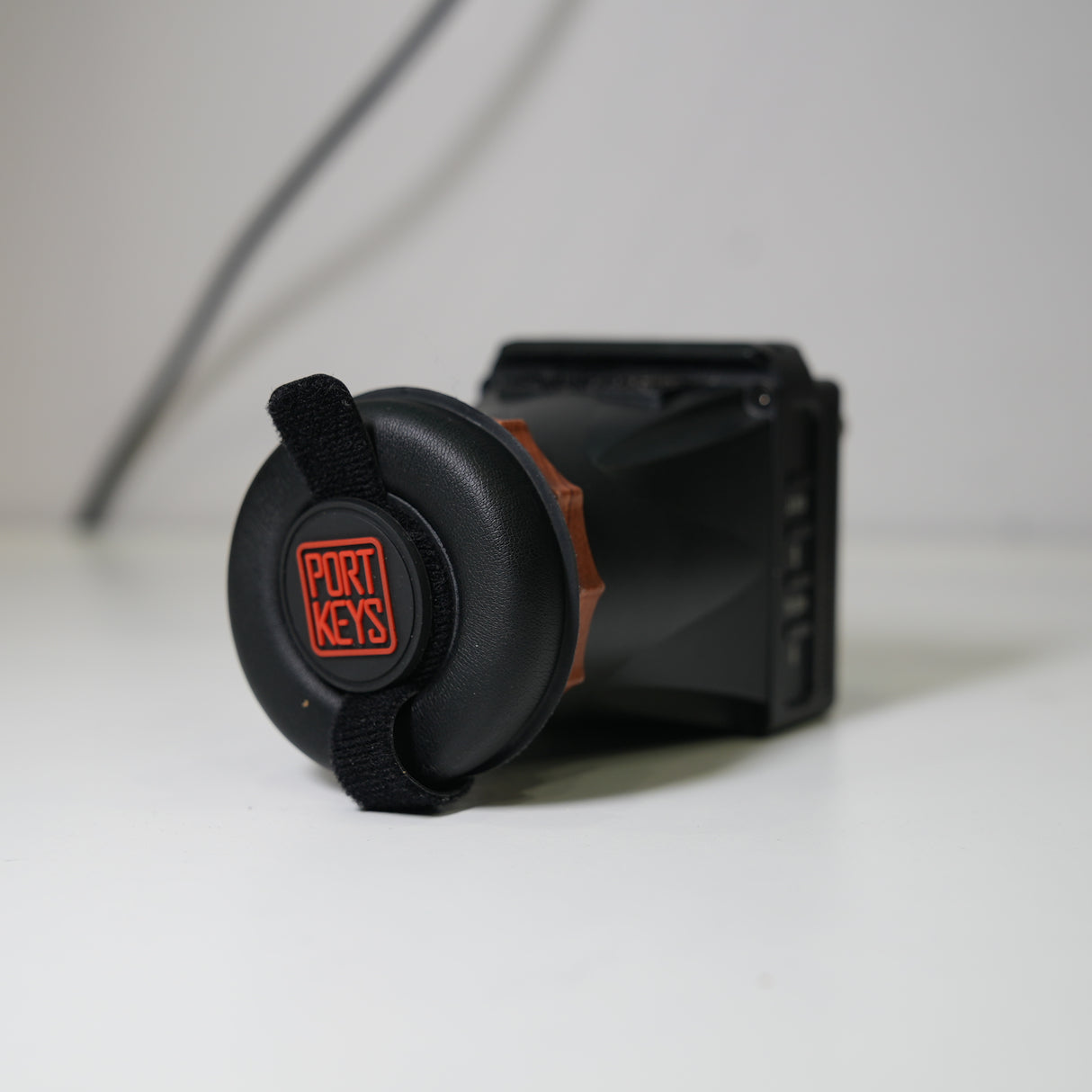 (USED) PortKeys LEYE 3G-SDI & HDMI 2.4" EVF