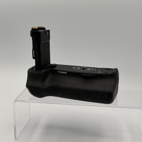 Used Canon BG-E21 battery grip