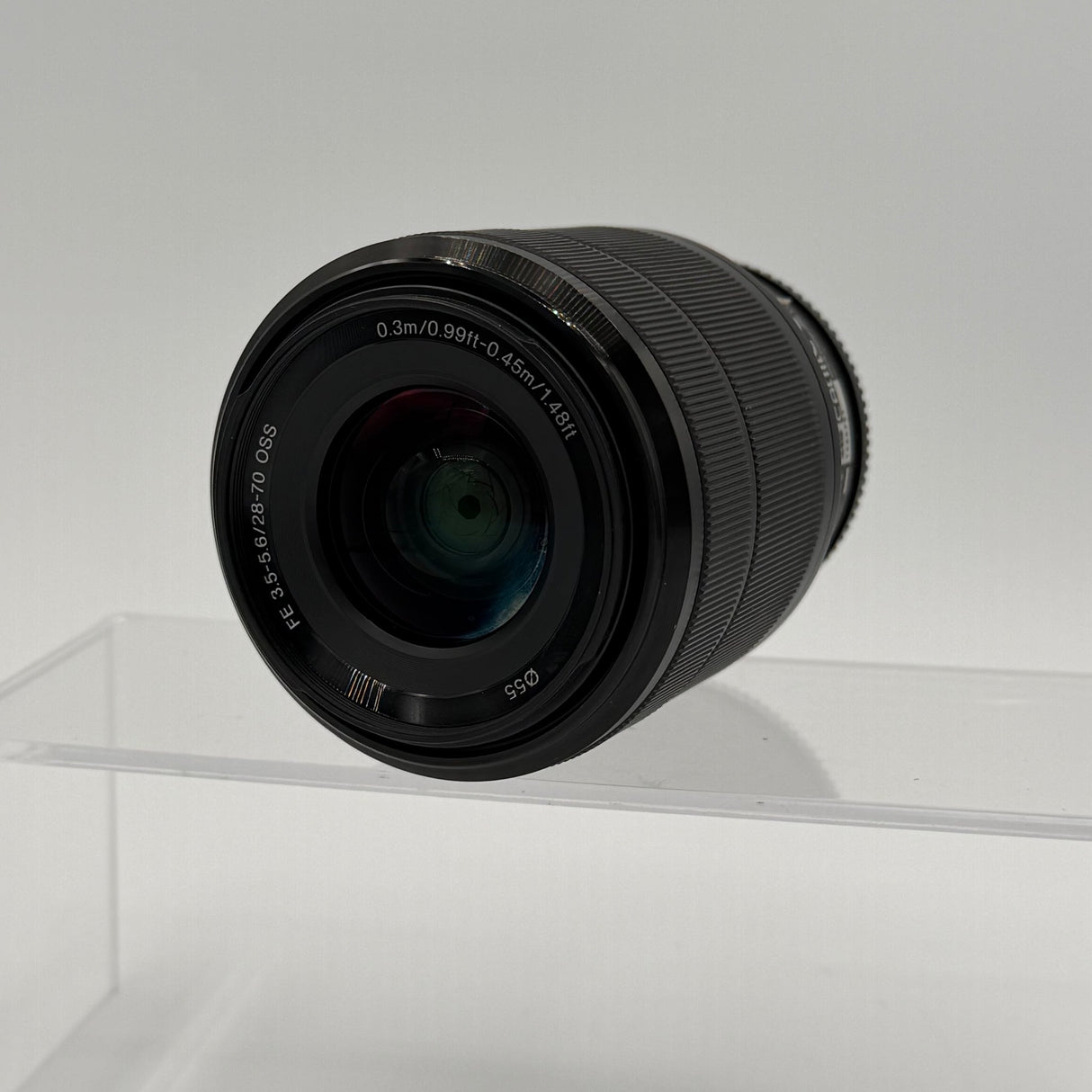 Used Sony FE 28-70mm f/3.5-5.6 OSS kit lens