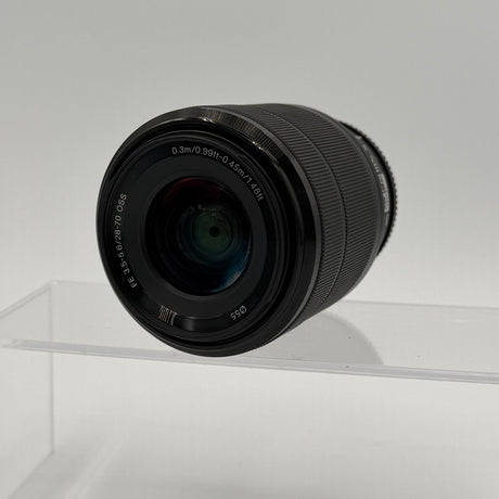 Used Sony FE 28-70mm f/3.5-5.6 OSS kit lens
