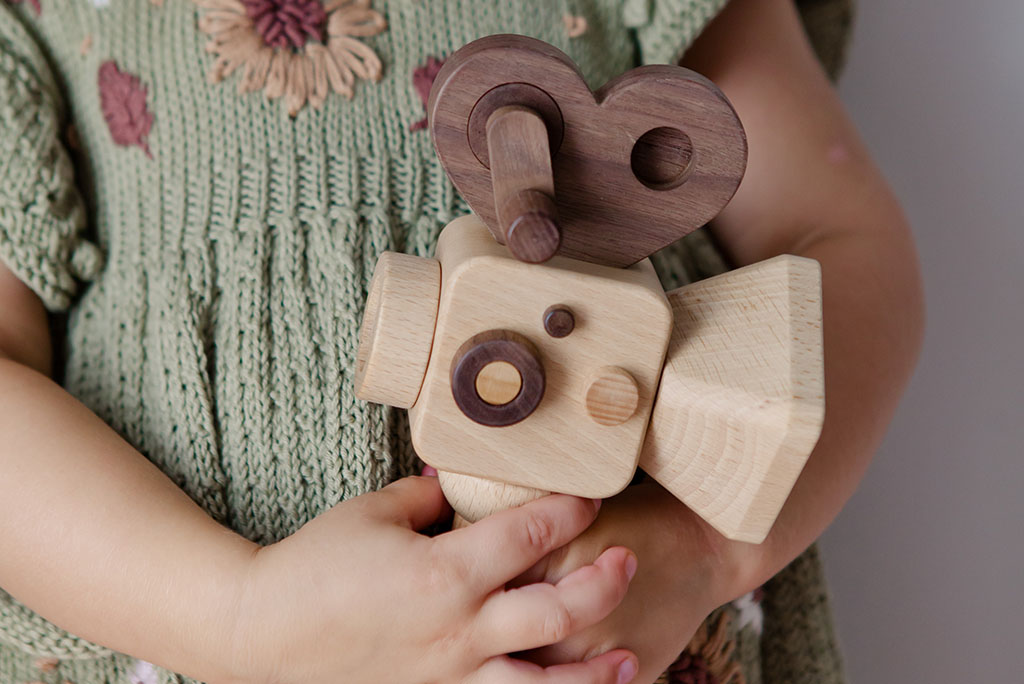 Super 16 Wooden Toy Camera Handheld