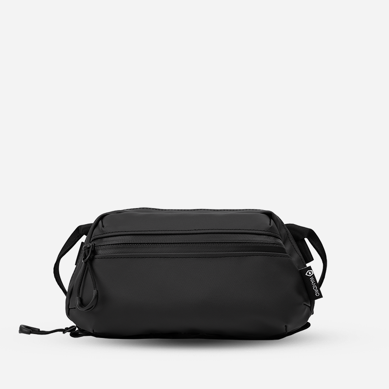 Tech Bag Medium | variant_ids: 39922324930640