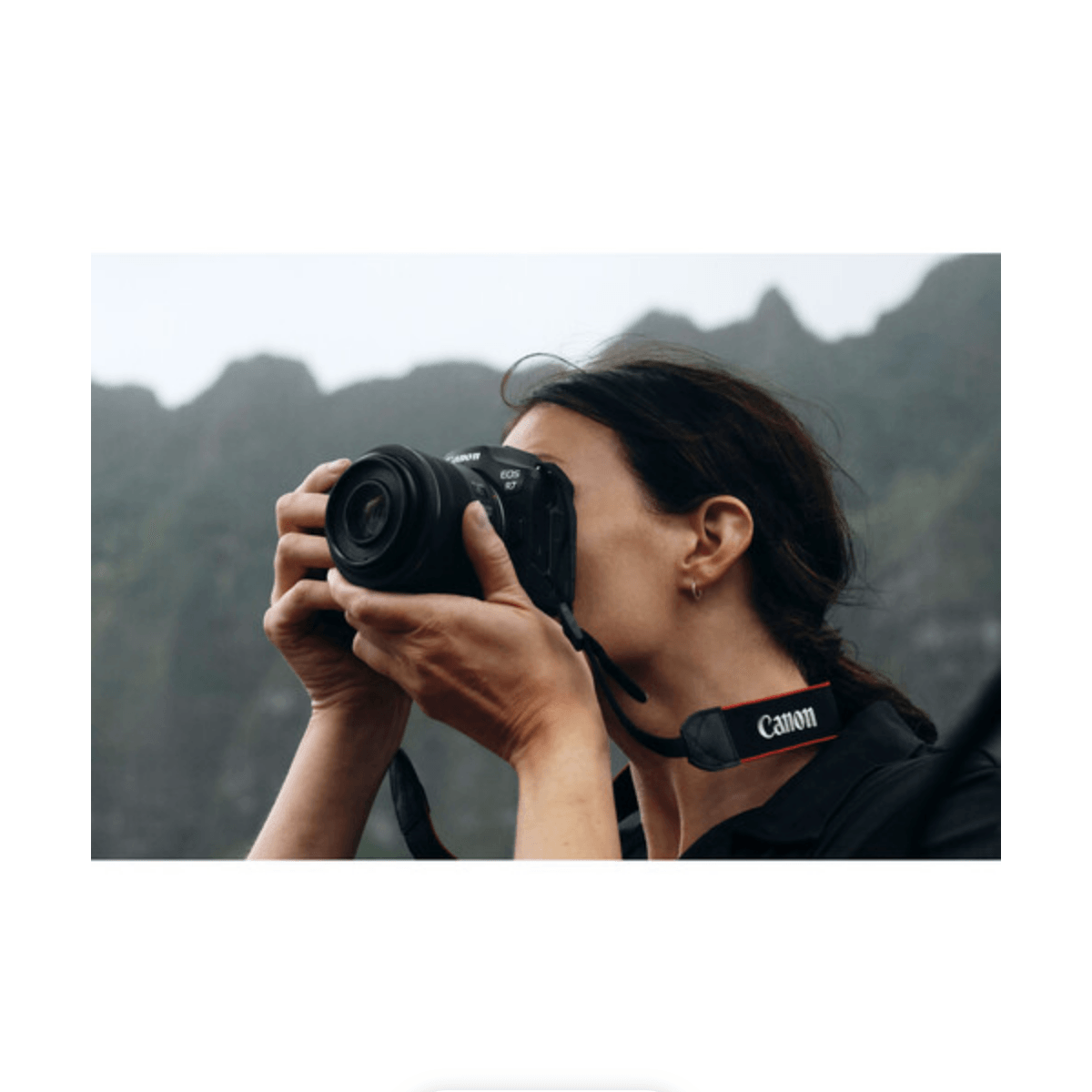 Canon EOS R7 Mirrorless Digital Camera with 18-150mm f/3.5-6.3 IS STM Lens