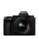 S5IIX Full Frame Mirrorless Camera + 20-60mm F3.5-5.6 Lens