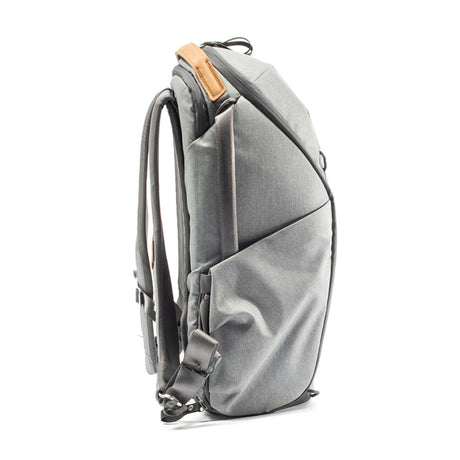 Everyday Backpack Zip | 20L | Ash