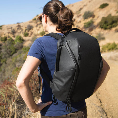 Everyday Backpack Zip | 20L | Black