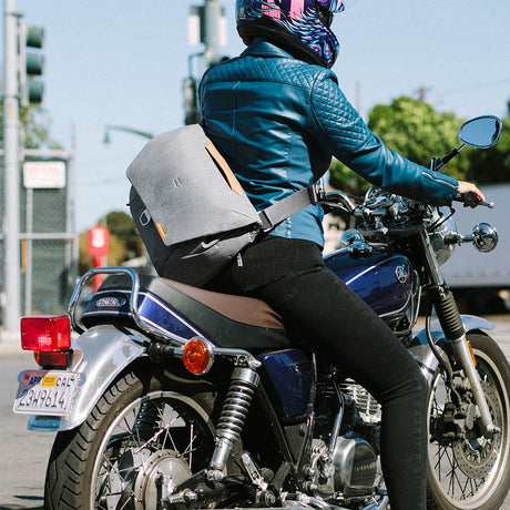 Everyday Messenger | 13L | Ash (PFAS)