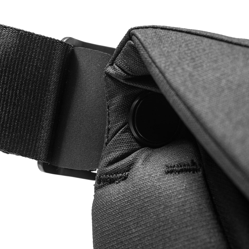 Everyday Messenger | 13L | Black (PFAS)