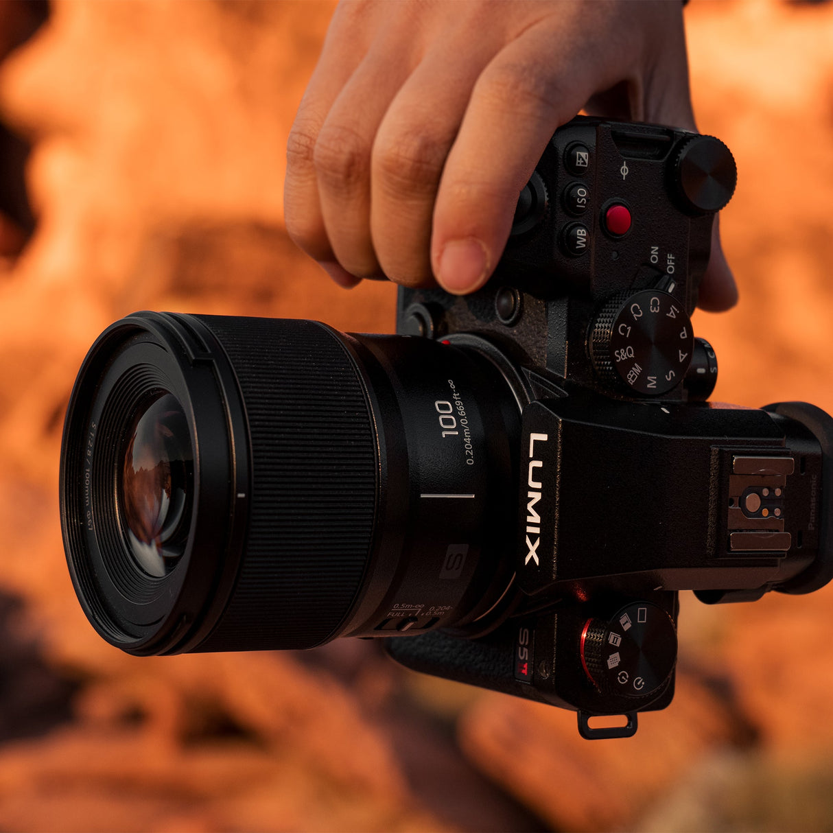 S Series 100mm F2.8 MACRO L-Mount Lens